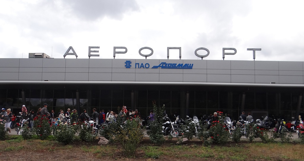 mariupol airport 01