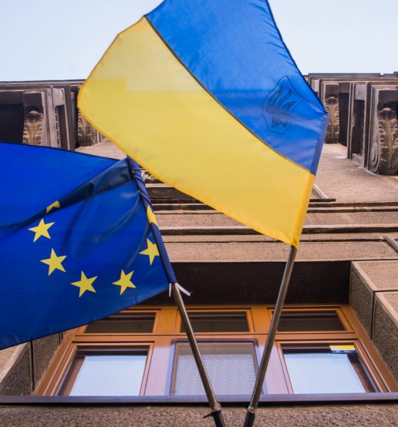 EU Ukraine flag EU 0 e1560872705378