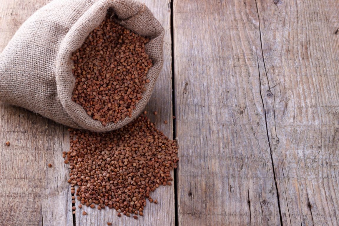 dry buckwheat in a sack P7ZGHZ7 min e1562165255107