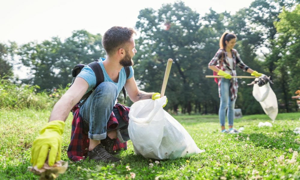 Українська дизайнерка пропонує подарунки свого бренду за прибирання ...