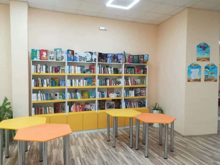 У Мукачеві відкрили сучасну бібліотеку для дітей