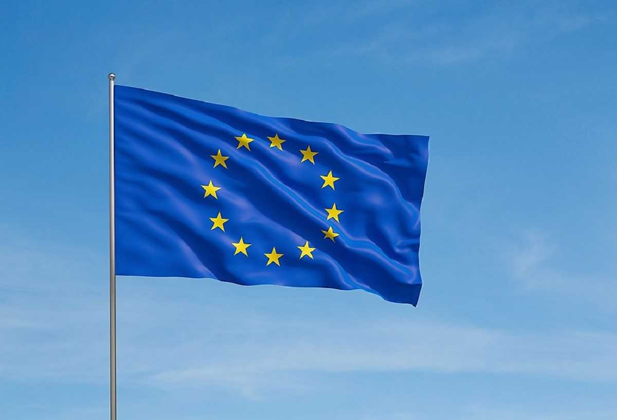 Флаги европы фото. Флаг европейского Союза. Флаги Европы. Европейский Союз. Флаг Европы фото.